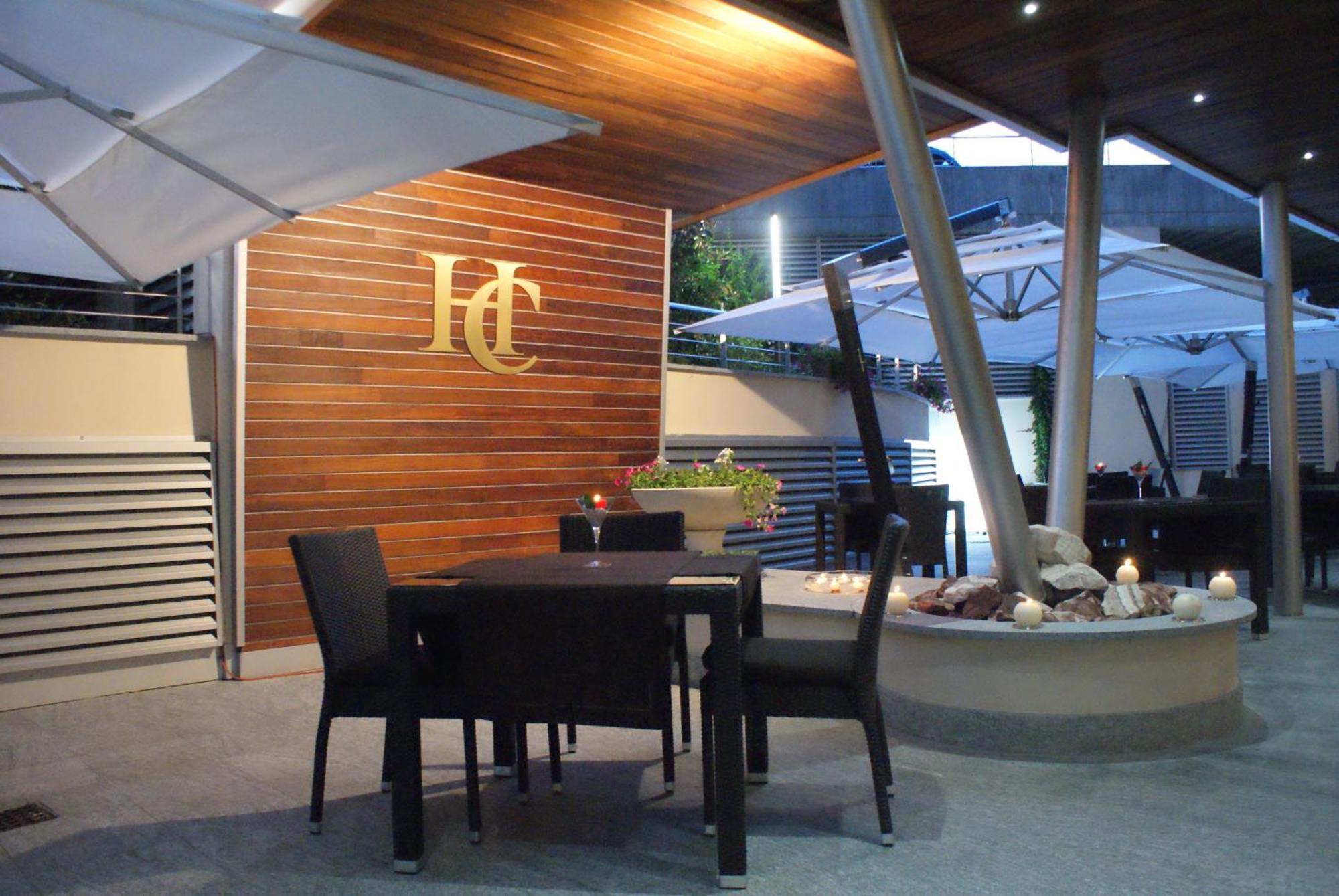 Hotel Calissano อัลบา ภายนอก รูปภาพ